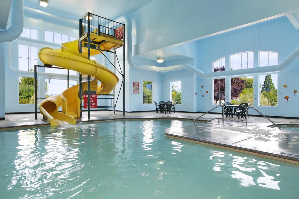 Super 8 By Wyndham Central Pt Medford Central Point Εξωτερικό φωτογραφία