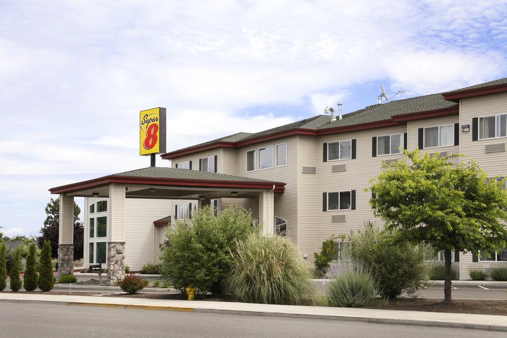 Super 8 By Wyndham Central Pt Medford Μοτέλ Central Point Εξωτερικό φωτογραφία